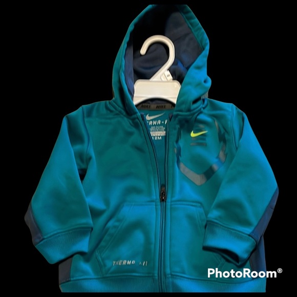 Nike Therma fit Jacket size 12 months - Picture 1 of 3